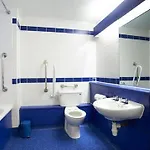 Hotel Travelodge 2*