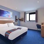 Travelodge Hotel 2*